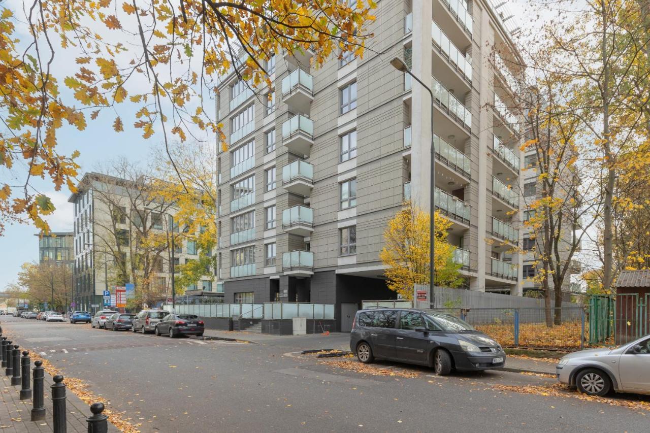 Warsaw Srodmiescie Riverside Three-Bedroom Apartment By Renters Esterno foto